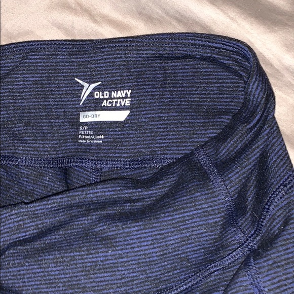 Old Navy Active go-dry leggings size small - Picture 4 of 4